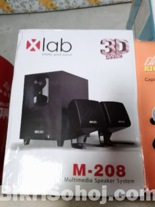 X Lab M-208